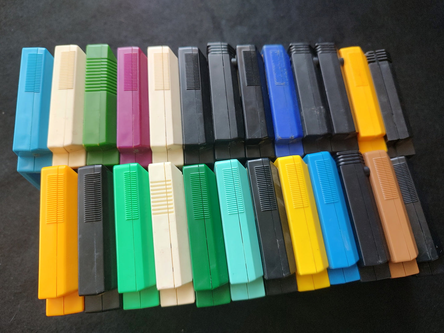 Wholesale lots of 25 Nintendo Famicom FC NES Game Cartridge set-f0603-1