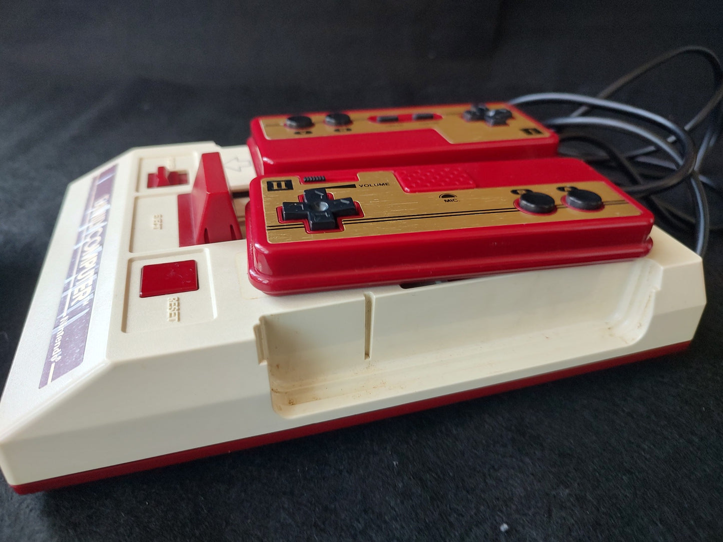 Nintendo Famicom NES HVC-001 Console, PSU, Manual, Flyer set, Working -f0603-