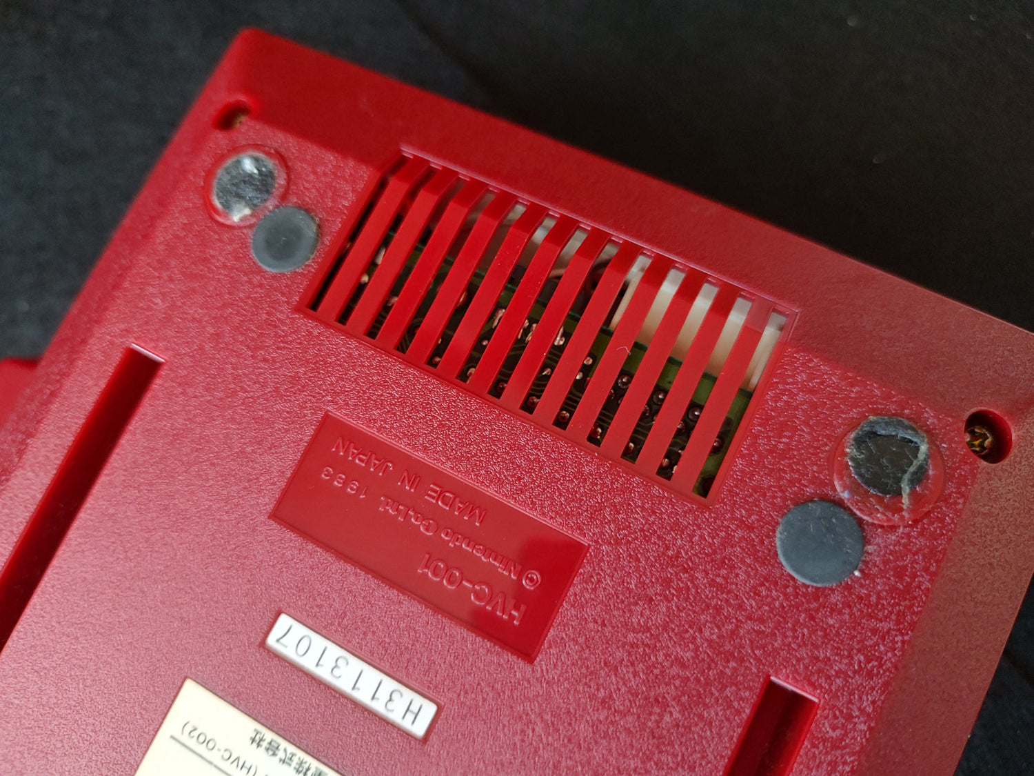 Nintendo Famicom NES HVC-001 Console, PSU, Manual, Flyer set, Working