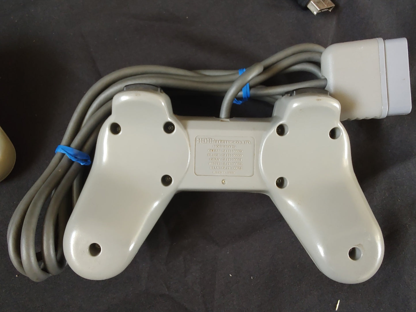 Sony PlayStation 1 Console PS1 NTSC-J w/Power and AC cable, Pads, working-f0815-