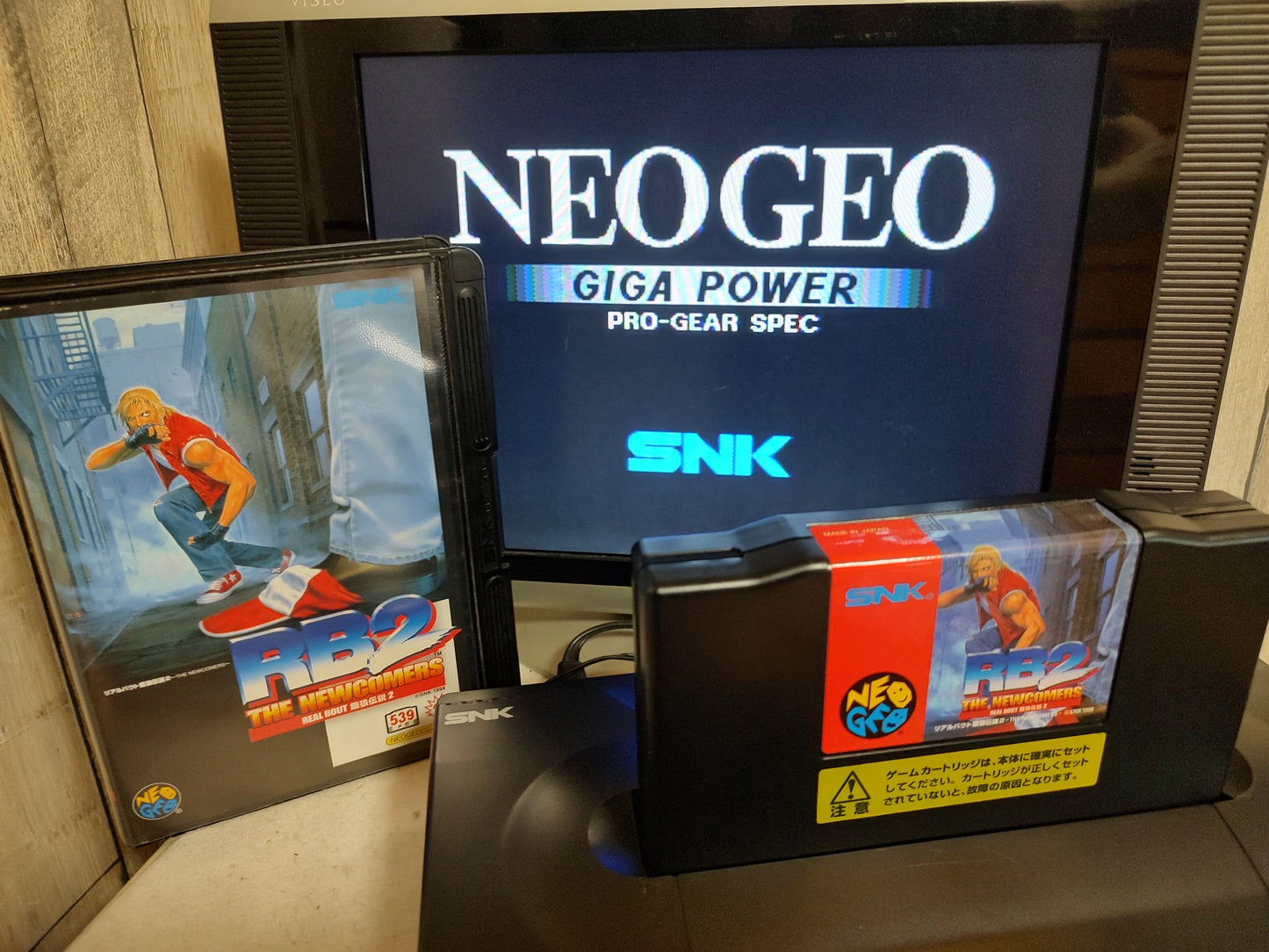 Real Bout Fatal Fury 2 RB2 The Newcommers SNK NEO GEO AES w/manual, box-f0821-