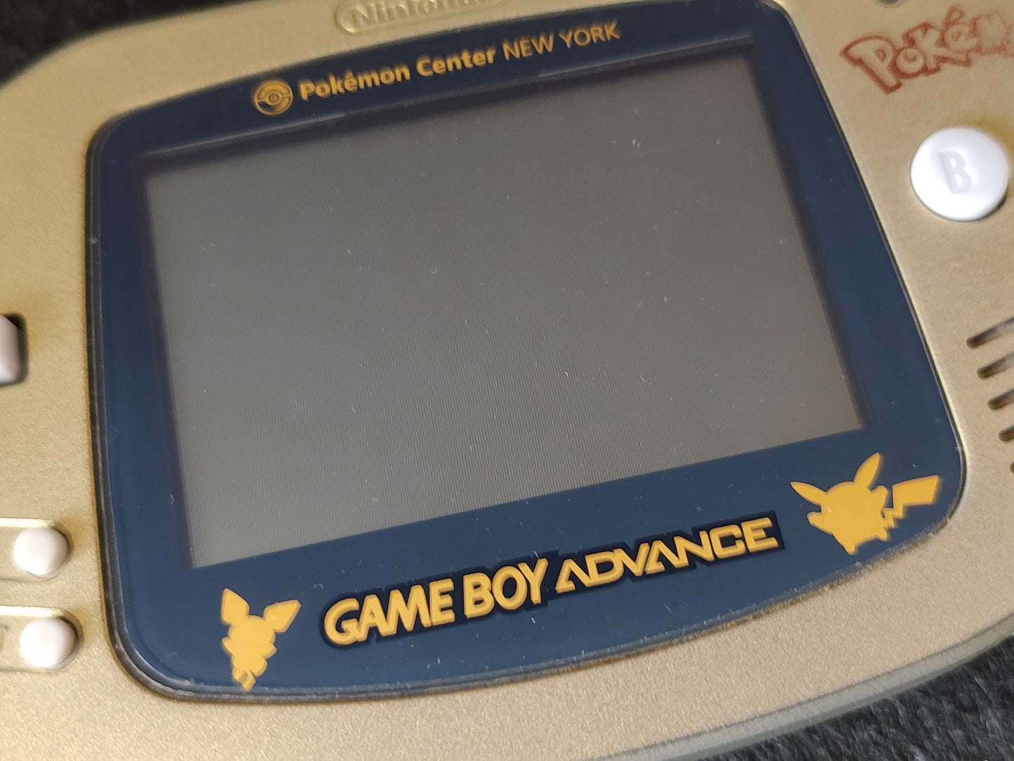 Pokemon Center NEW YORK Limited PIKACHU Gold GAMEBOY ADVANCE CONSOLE GBA -f0822-