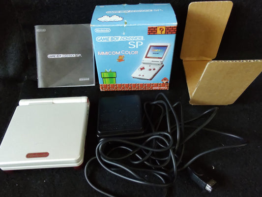 Nintendo GAMEBOY ADVANCE SP Console Famicom color edition and game set-f0826-