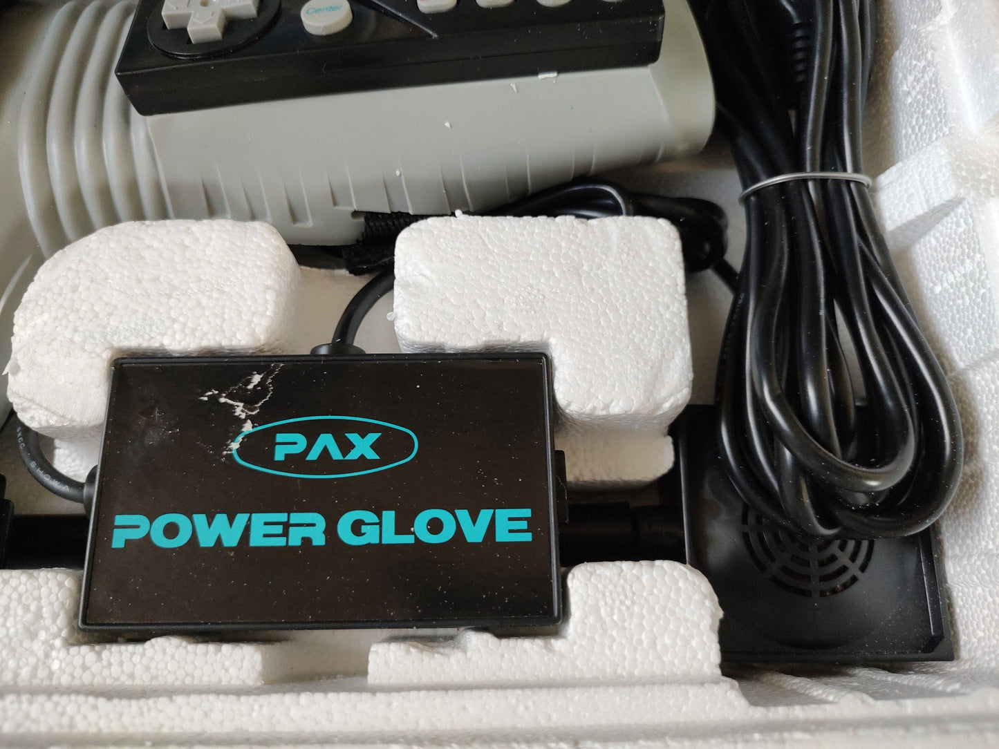 Pax Power Glove Motion Controller Japan Nintendo Famicom(NES) Nintendo-f0906-1
