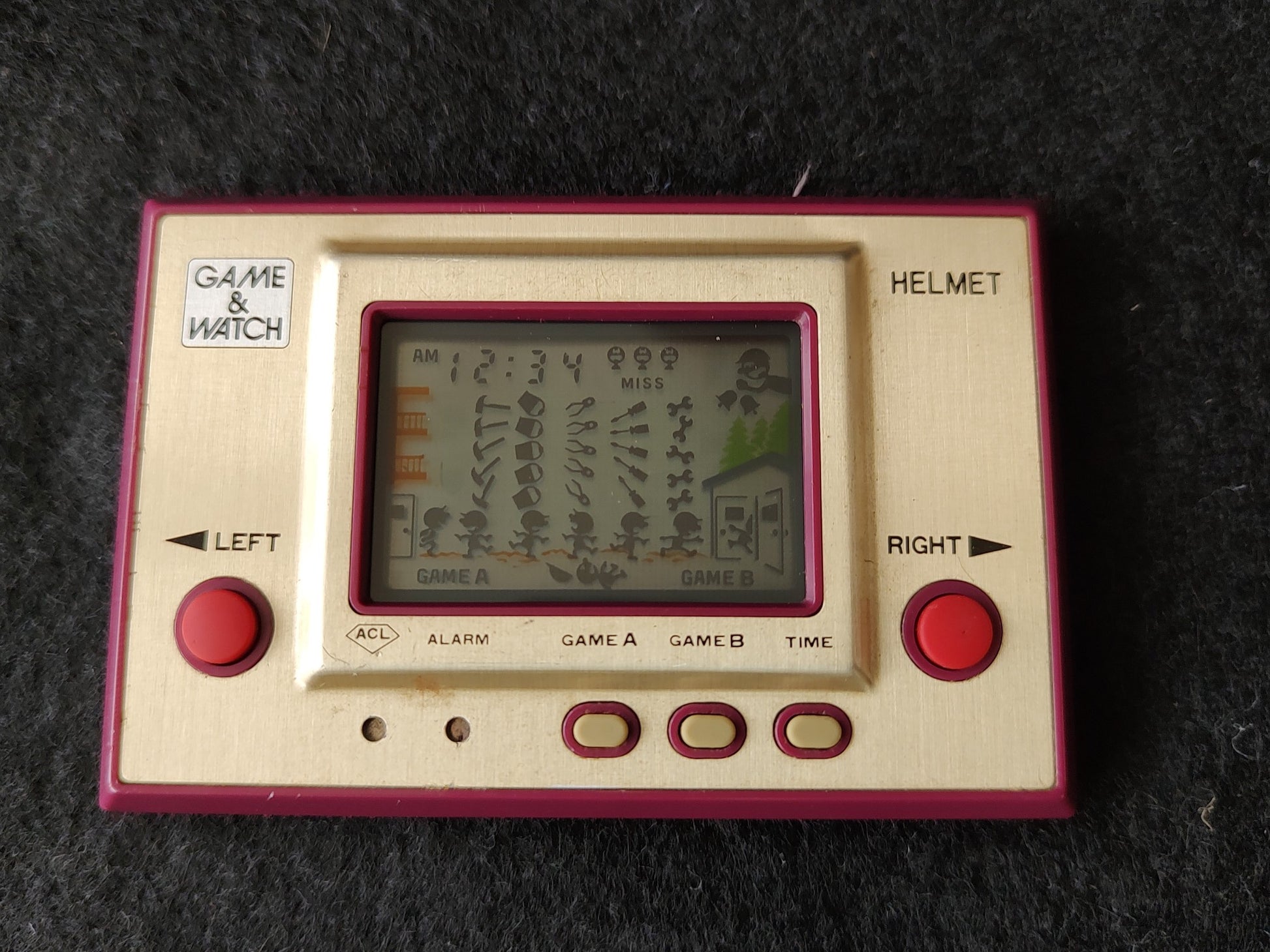 Junk, Broken Vintage Nintendo Game & Watch Helmet LSI Screen /tested-f1003- - Hakushin Retro Game shop