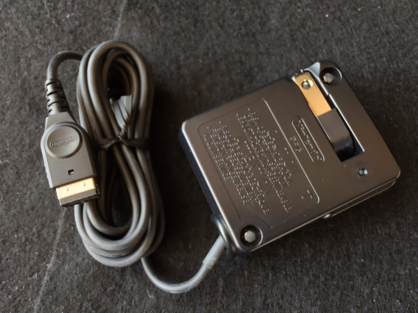 Nintendo GAMEBOY ADVANCE SP Pearl Blue Console, w/Manual, Charger,game set-f1030 - Hakushin Retro Game shop