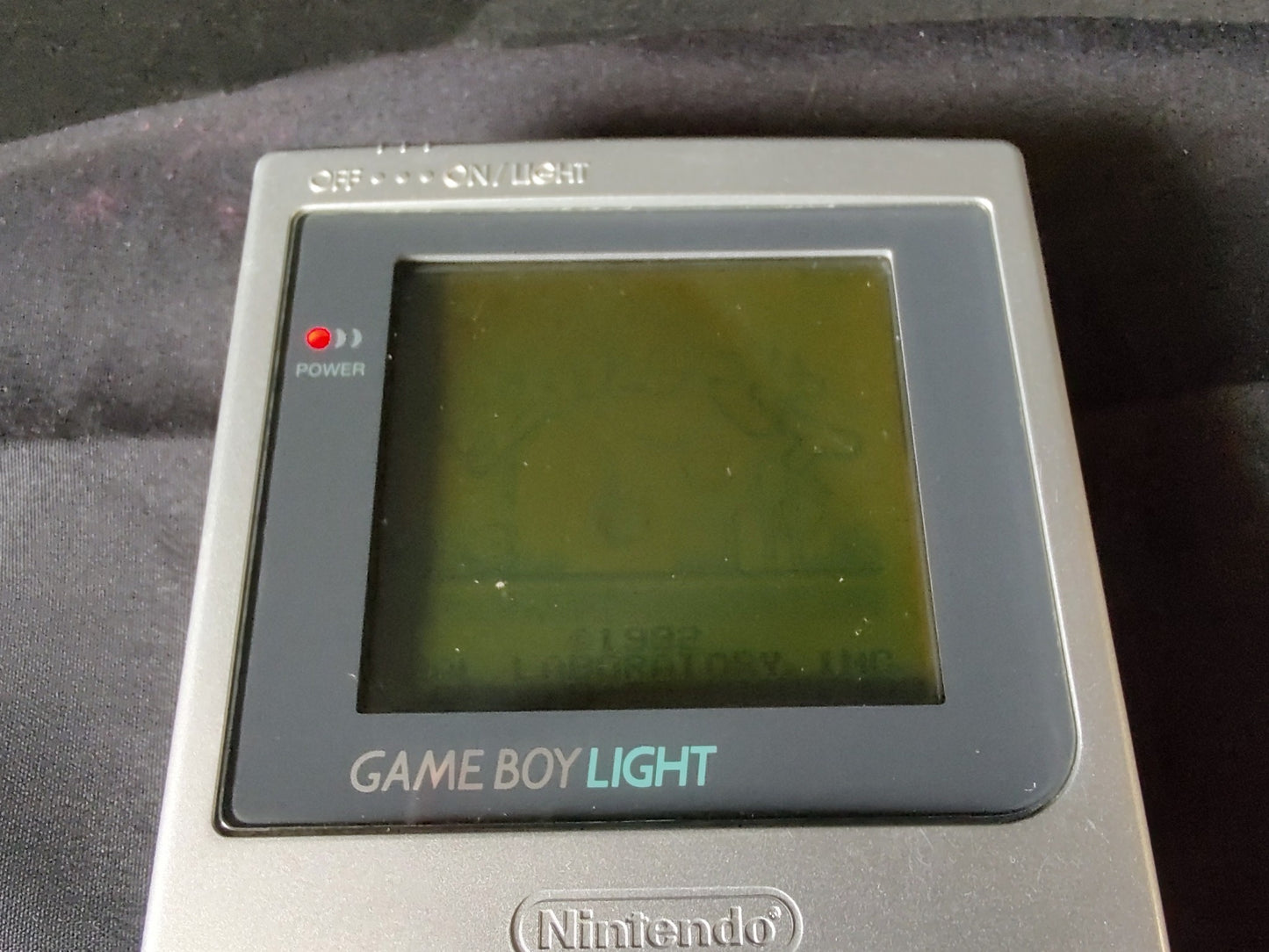 Nintendo Gameboy Light silver color console HGB-101, working -f1120-