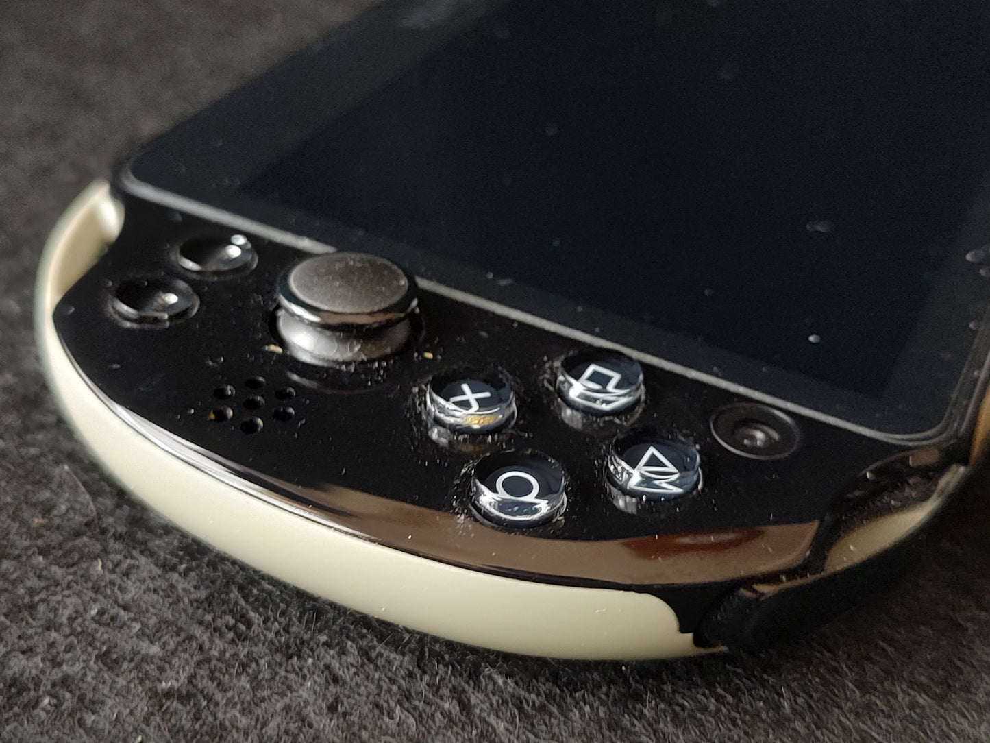 SONY PS Vita PCH-2000 Hhaki Black Console 1GB, w/Manual Box set, Working-g0201-