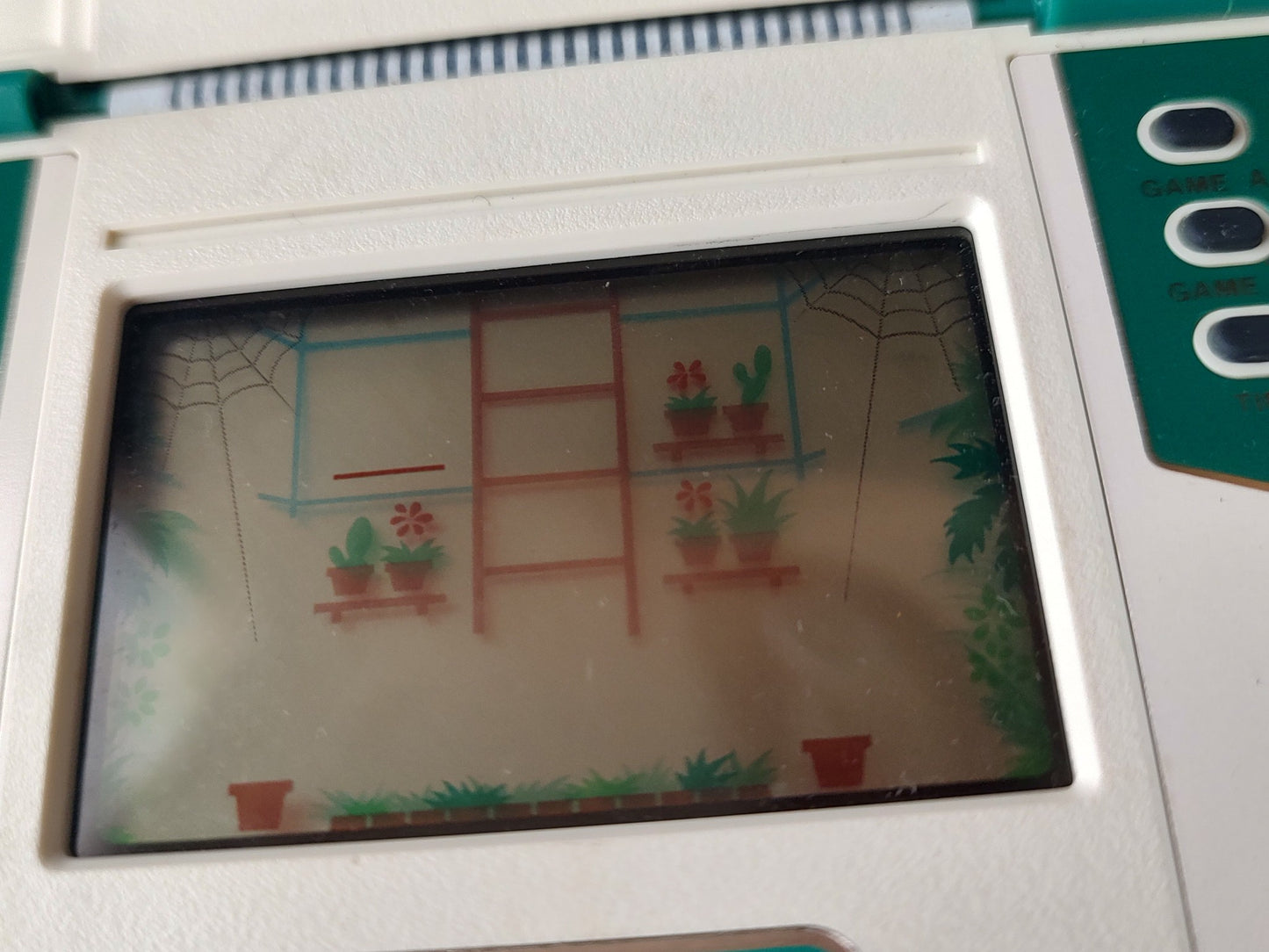 Battery lid is missing Nintendo Game & Watch GREEN HOUSE Multi Screen concole