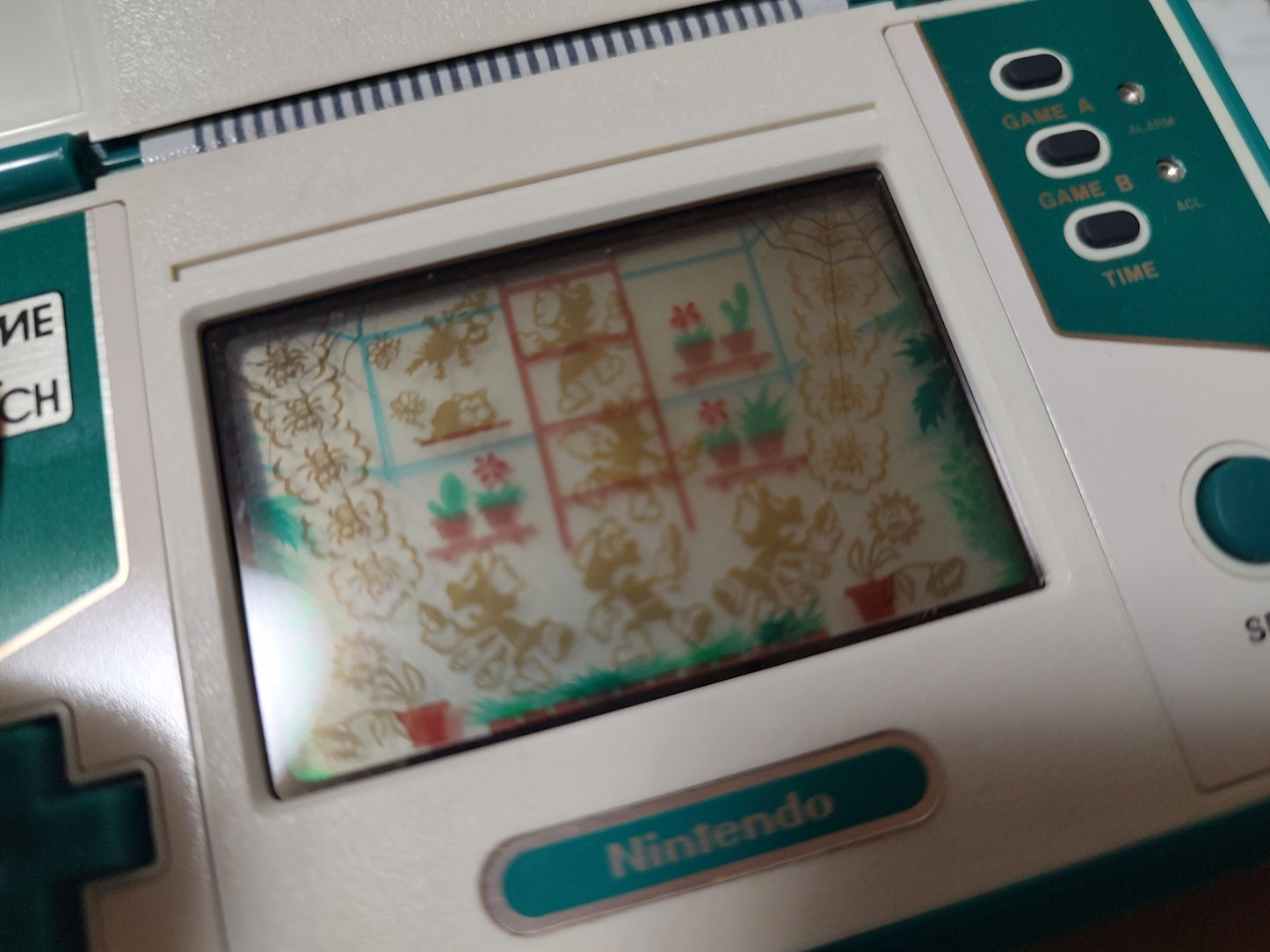 Battery lid is missing Nintendo Game & Watch GREEN HOUSE Multi Screen concole