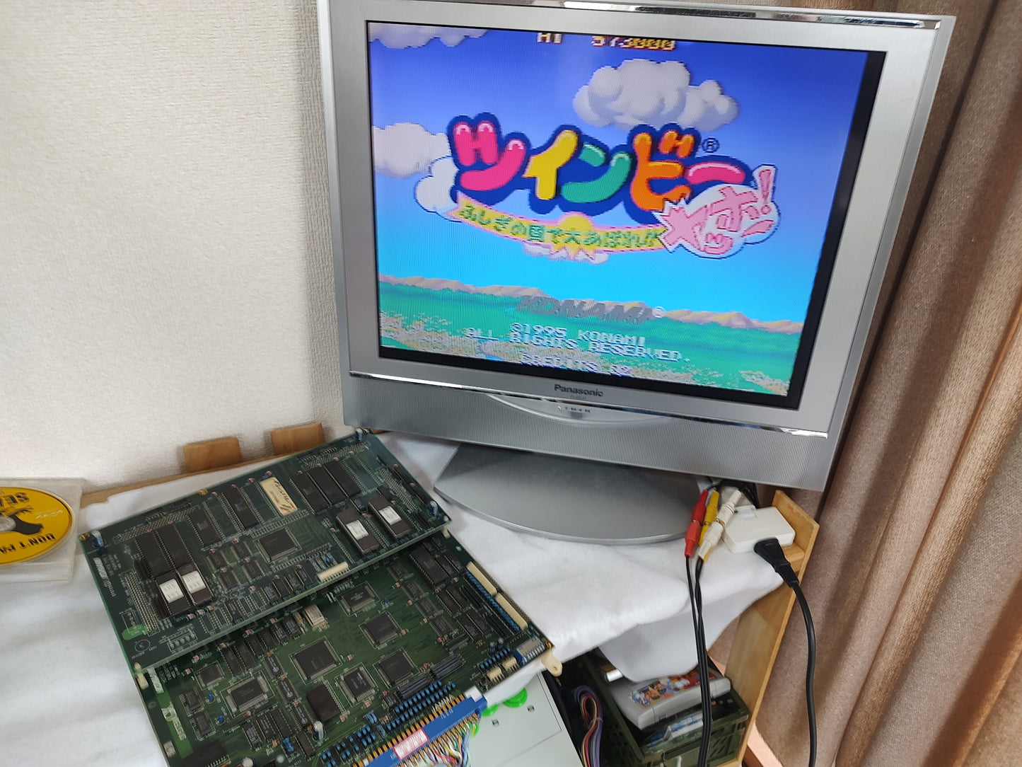 Twin Bee Yahho! / Magical Twinbee PCB Game boad w/KONAMI System GX Arcade Board