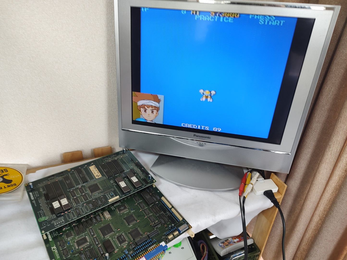 Twin Bee Yahho! / Magical Twinbee PCB Game boad w/KONAMI System GX Arcade Board